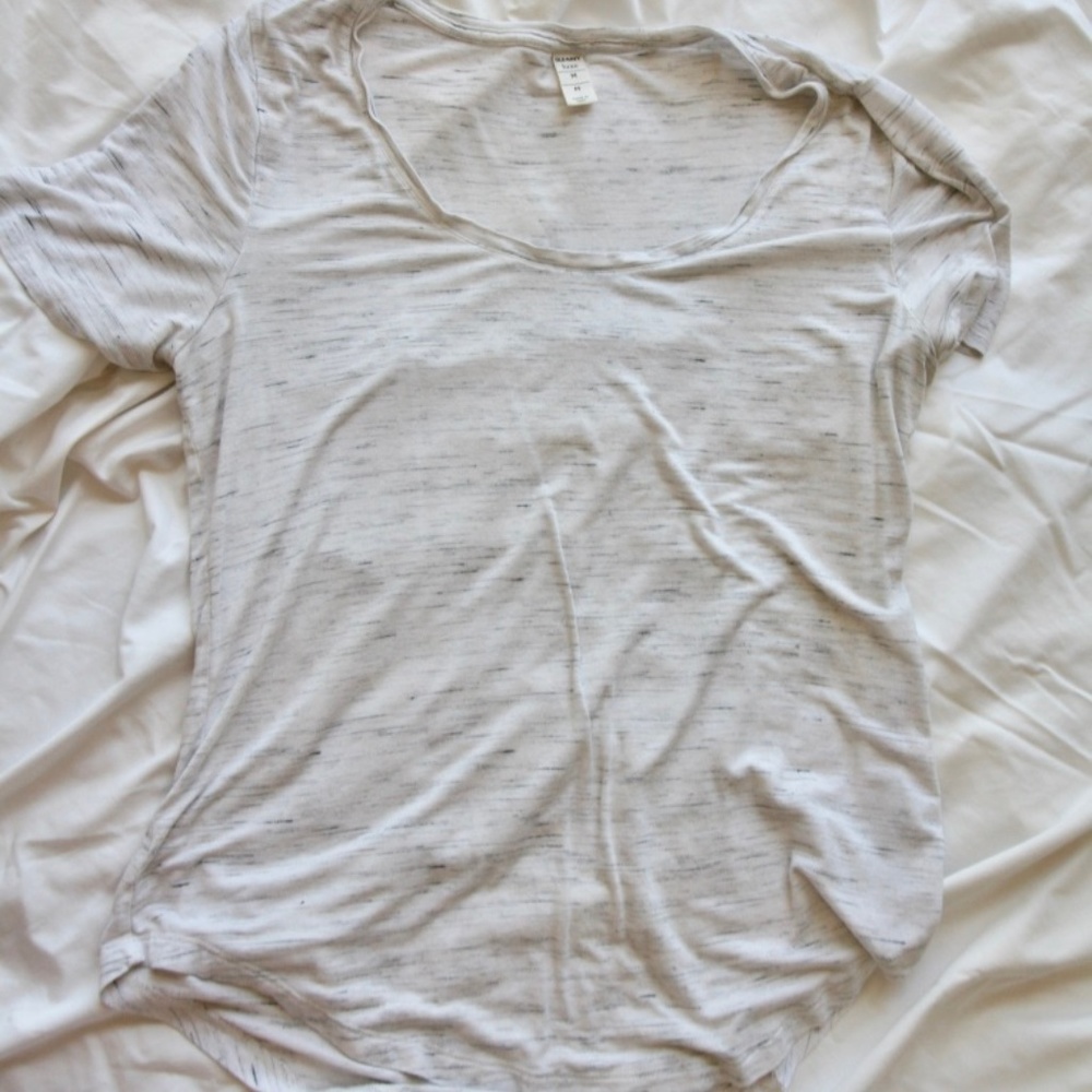 Old Navy White Scoop Neck T-Shirt